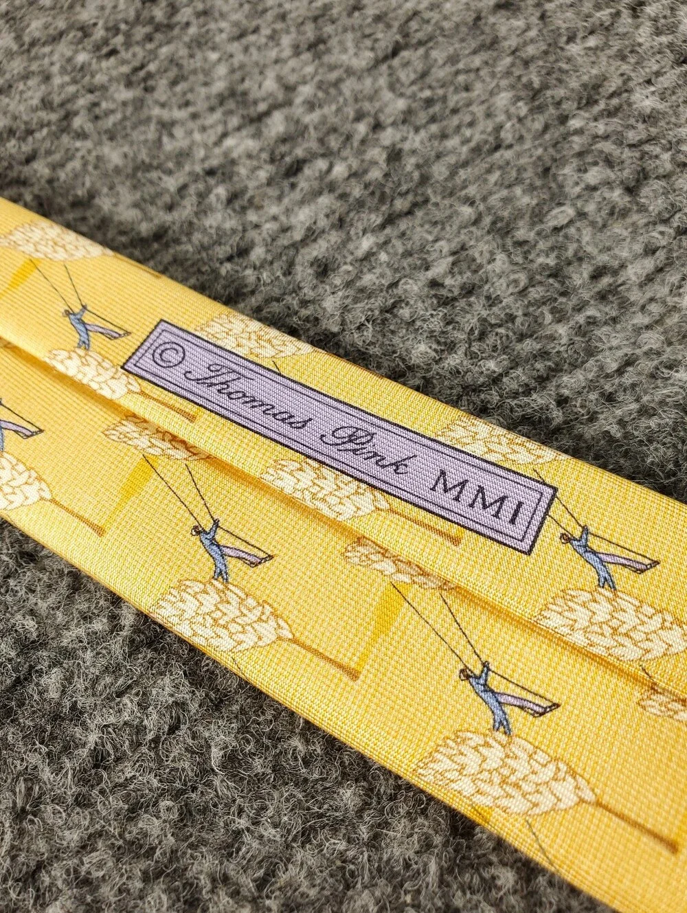Thomas Pink Silk Tie Yellow Gold Tree Swing Novelty England 2001 Handmade